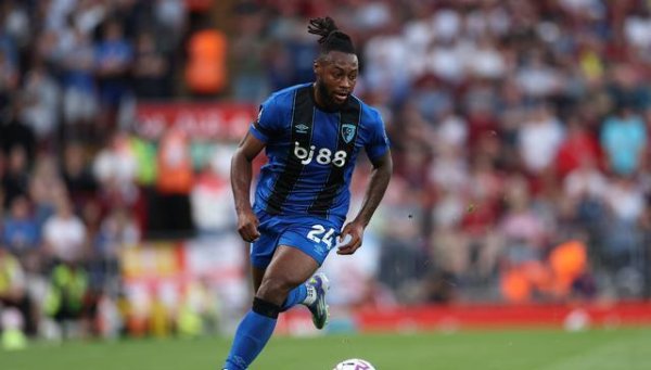 趣炒股 七轮独造九球！英超崛起一匹快马，豪门抢着要